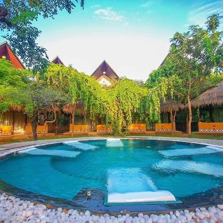 Aswadduma Hotel Dambulla Esterno foto